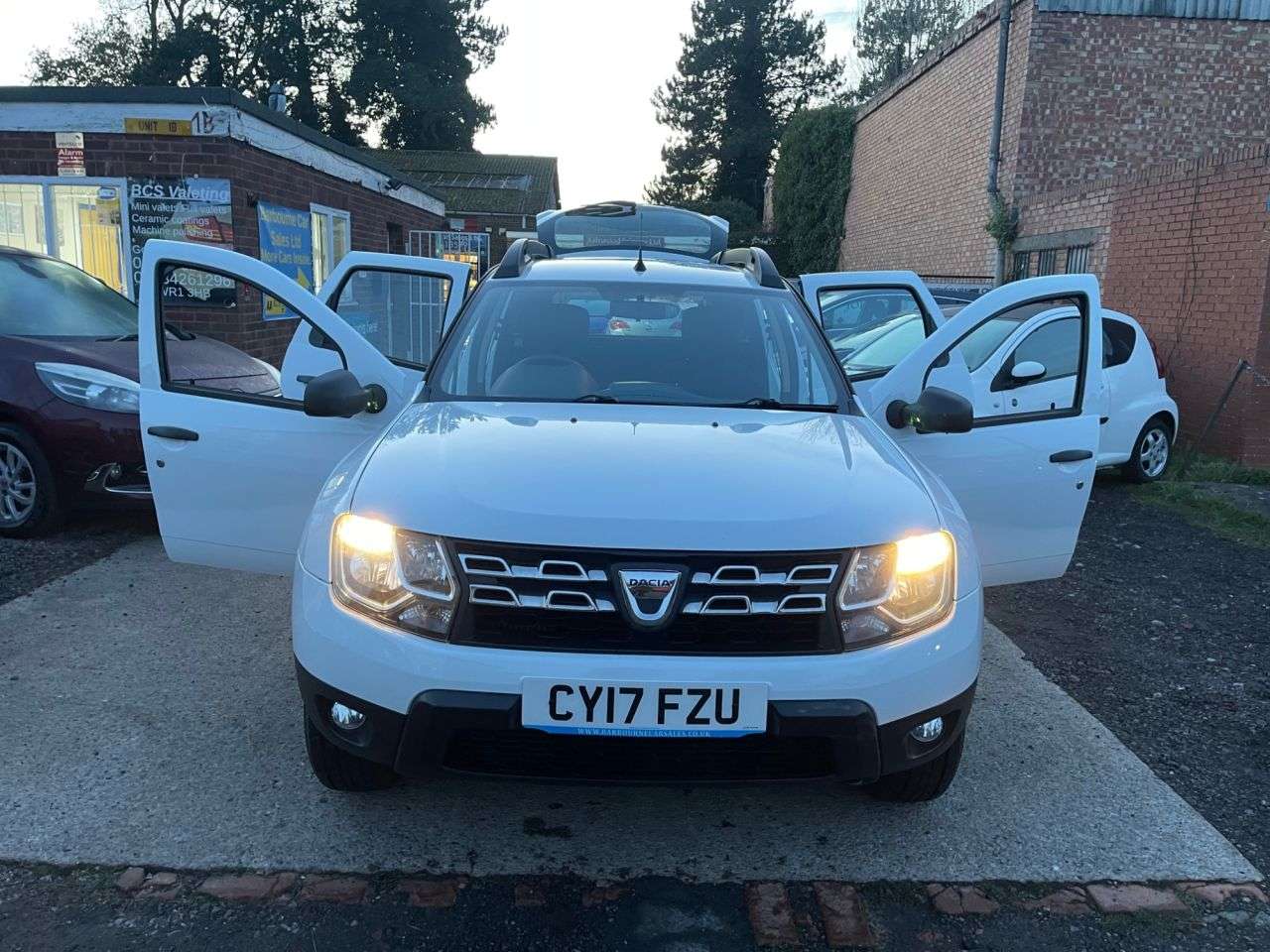 2017 DACIA DUSTER 2017 DACIA DUSTER