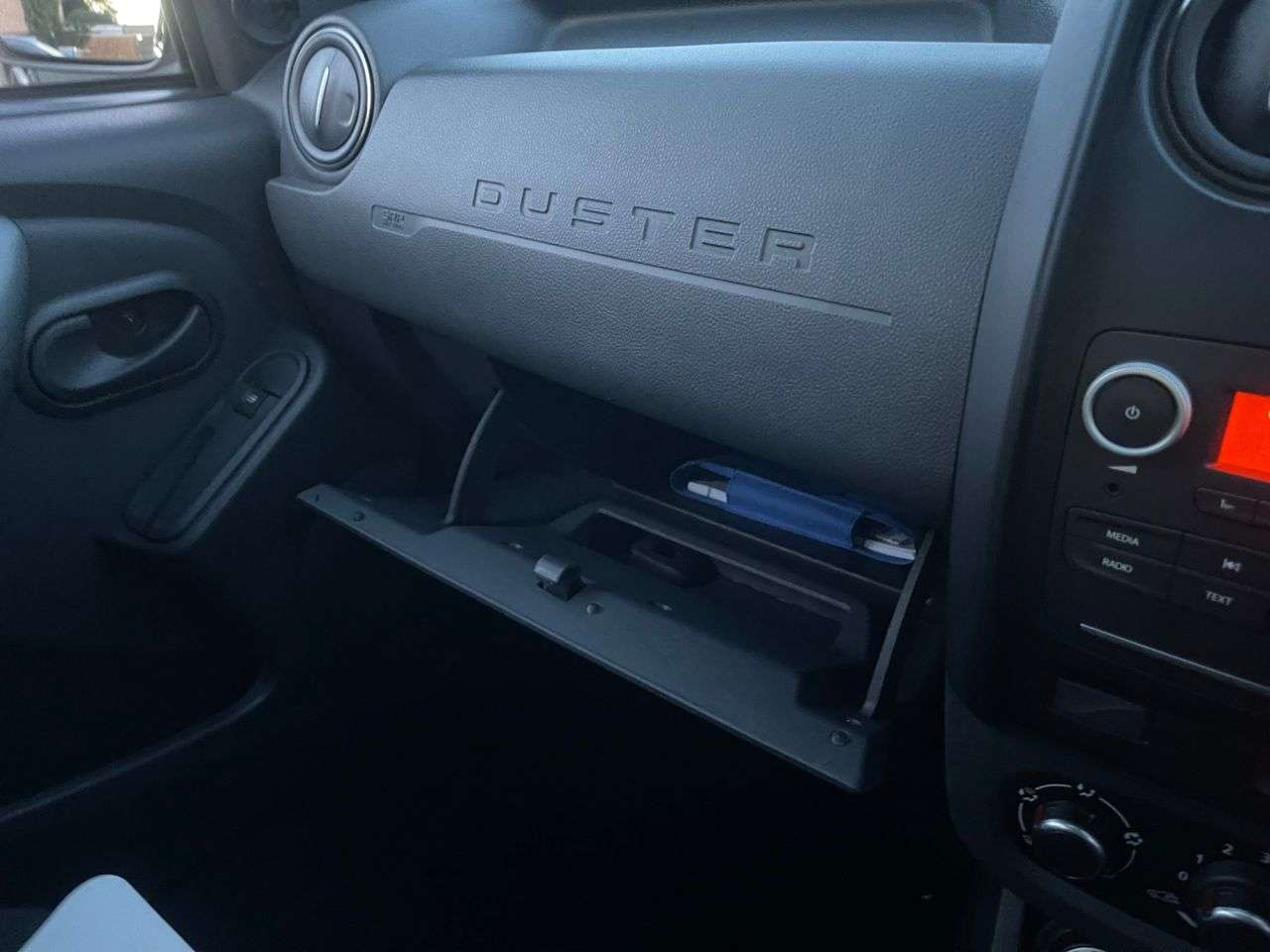 2017 DACIA DUSTER 2017 DACIA DUSTER