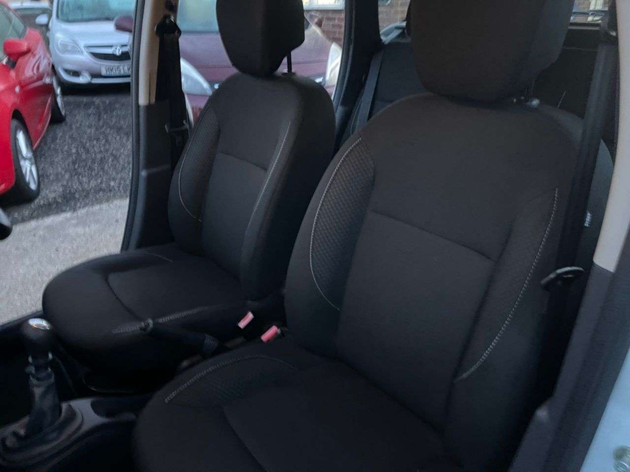 2017 DACIA DUSTER 2017 DACIA DUSTER