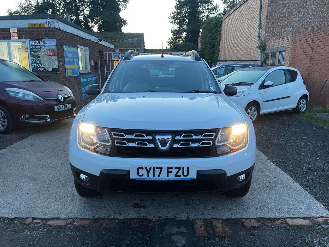 2017 DACIA DUSTER 2017 DACIA DUSTER