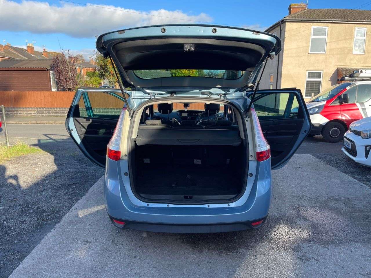 2011 RENAULT GRAND SCENIC 2011 RENAULT GRAND SCENIC