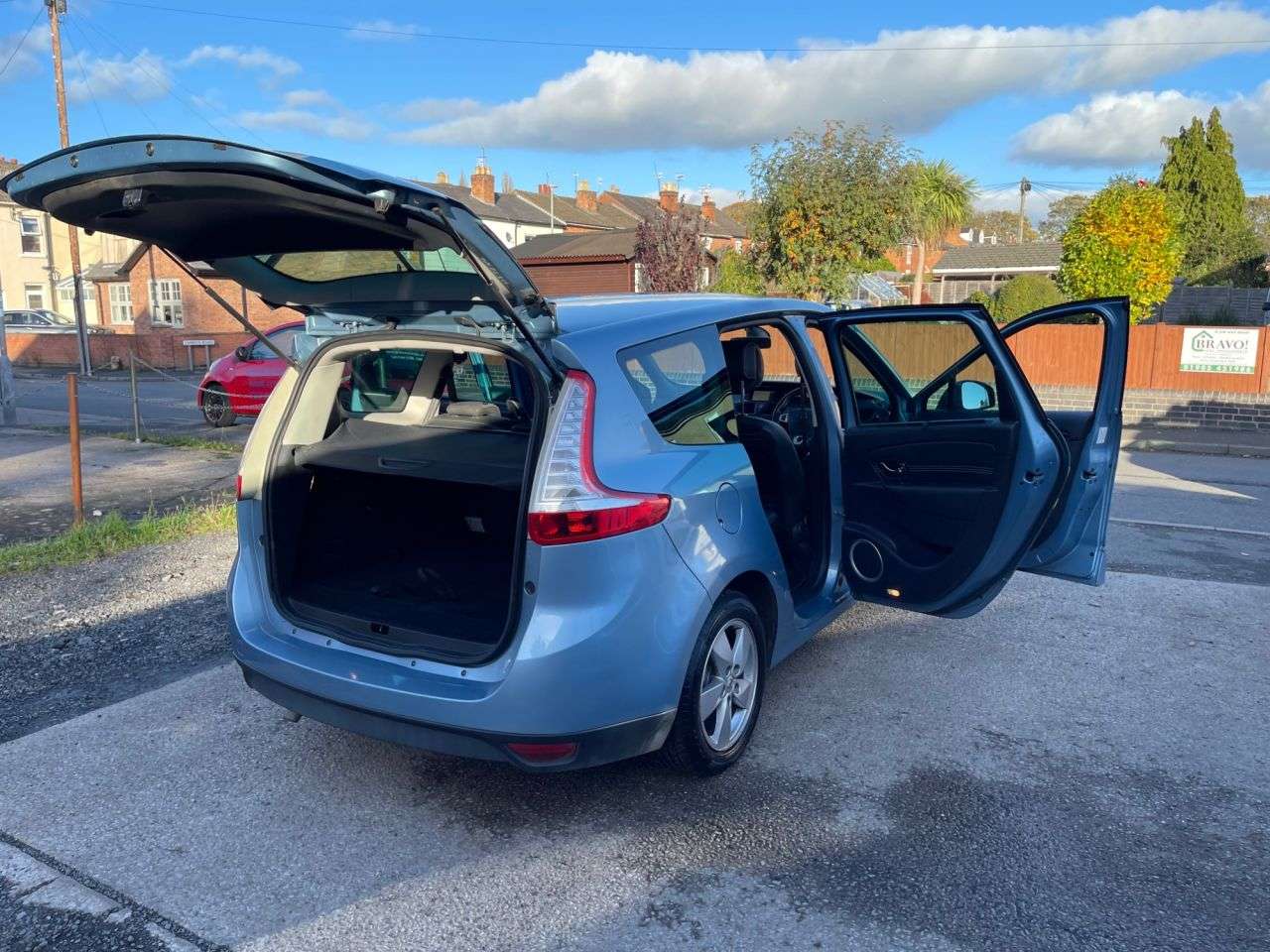 2011 RENAULT GRAND SCENIC 2011 RENAULT GRAND SCENIC