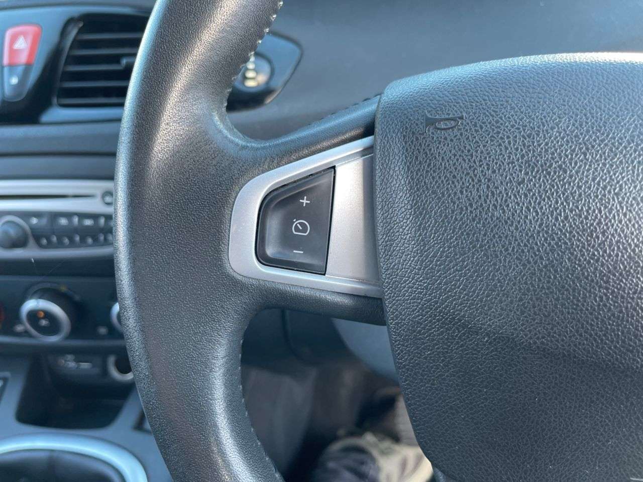 2011 RENAULT GRAND SCENIC 2011 RENAULT GRAND SCENIC