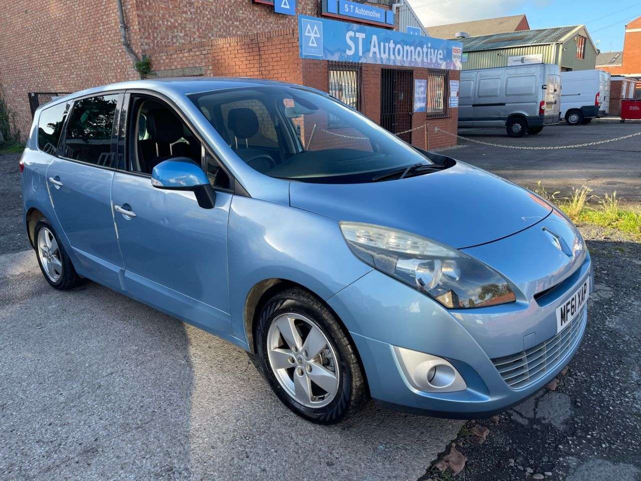 2011 RENAULT GRAND SCENIC 2011 RENAULT GRAND SCENIC