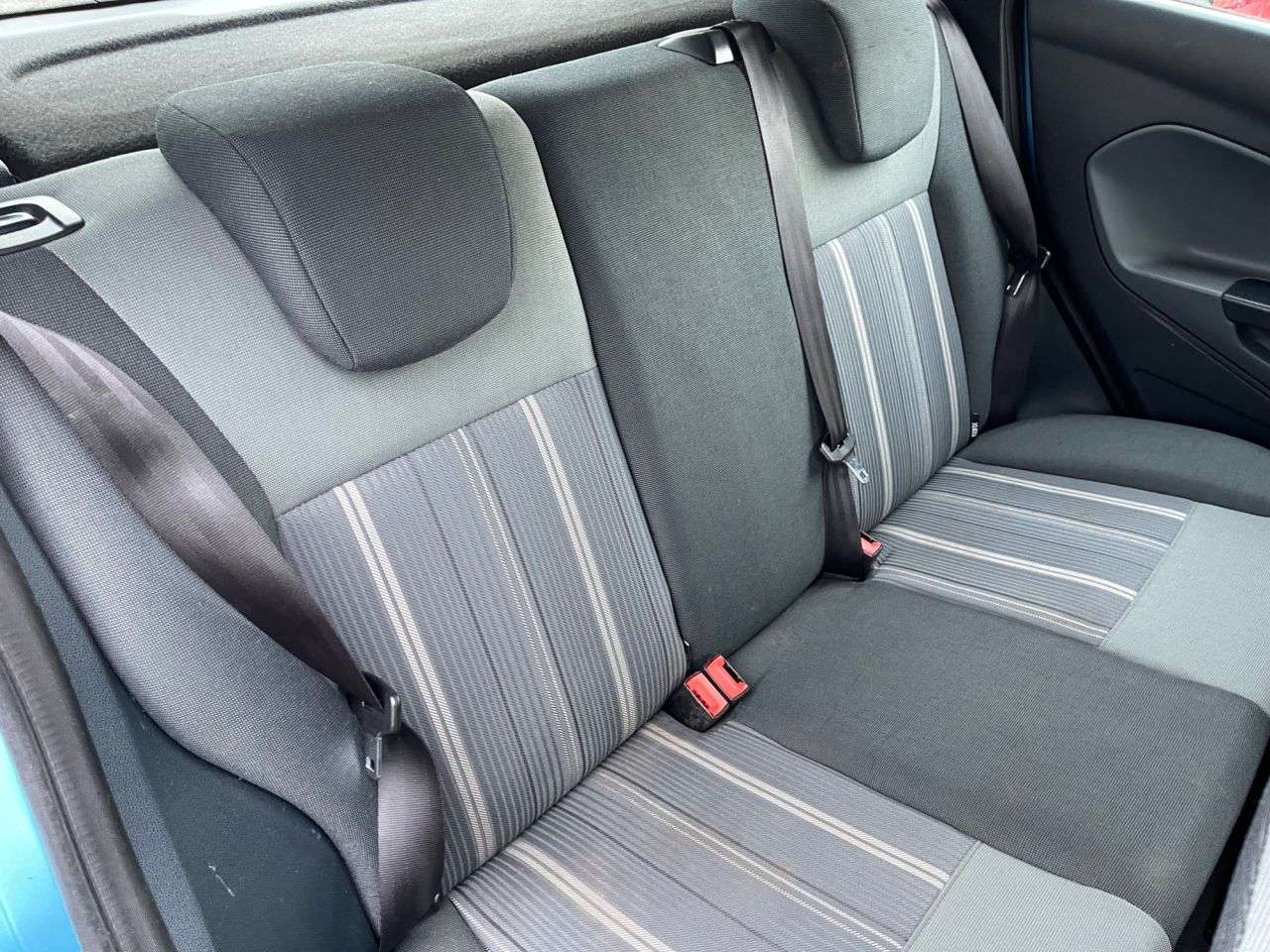 2010 FORD FIESTA 2010 FORD FIESTA