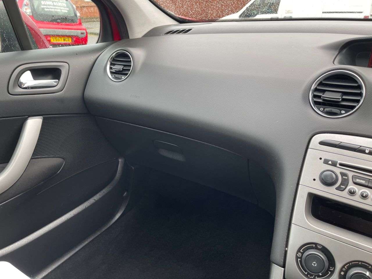 2013 PEUGEOT 308 2013 PEUGEOT 308