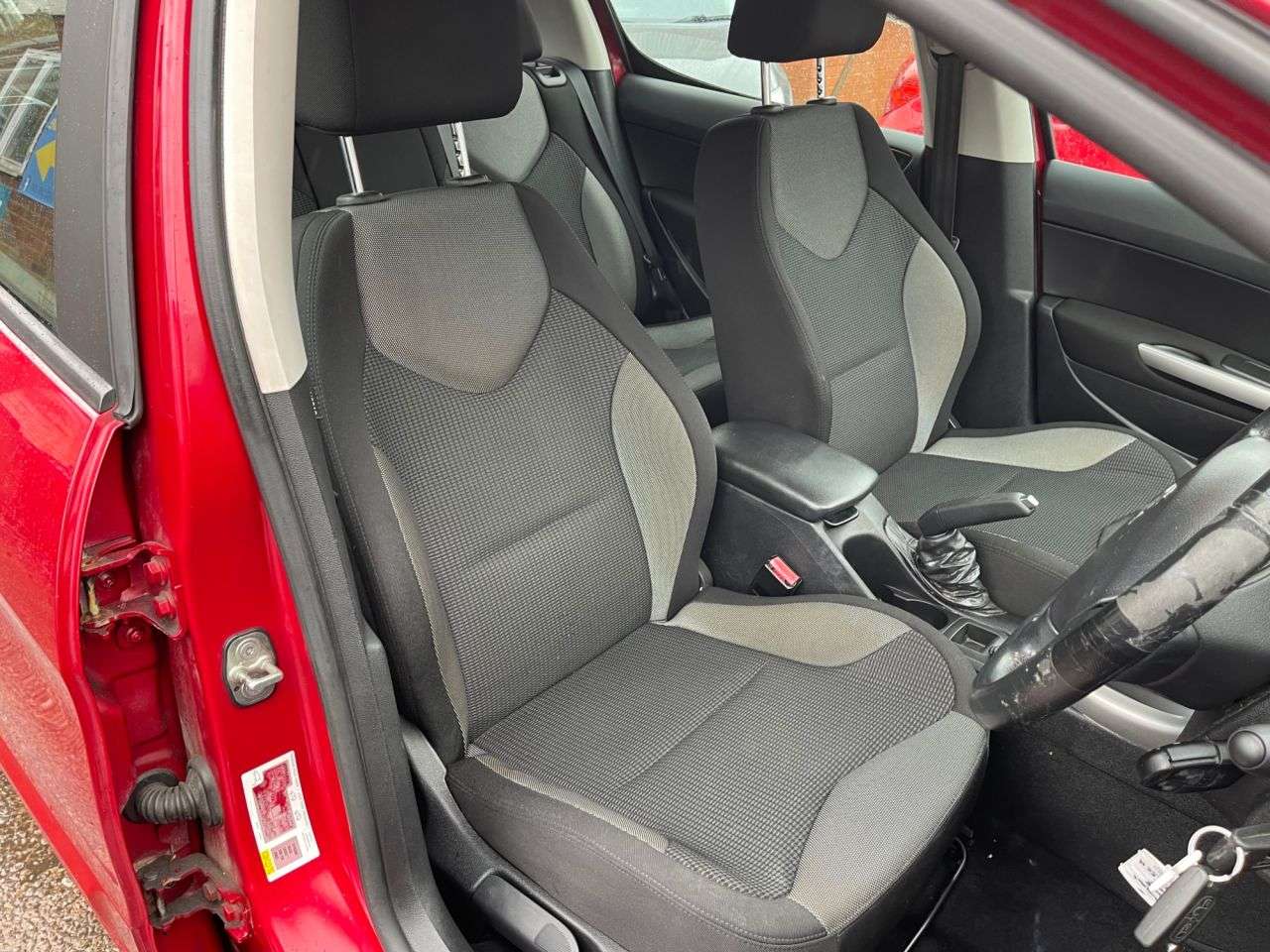 2013 PEUGEOT 308 2013 PEUGEOT 308