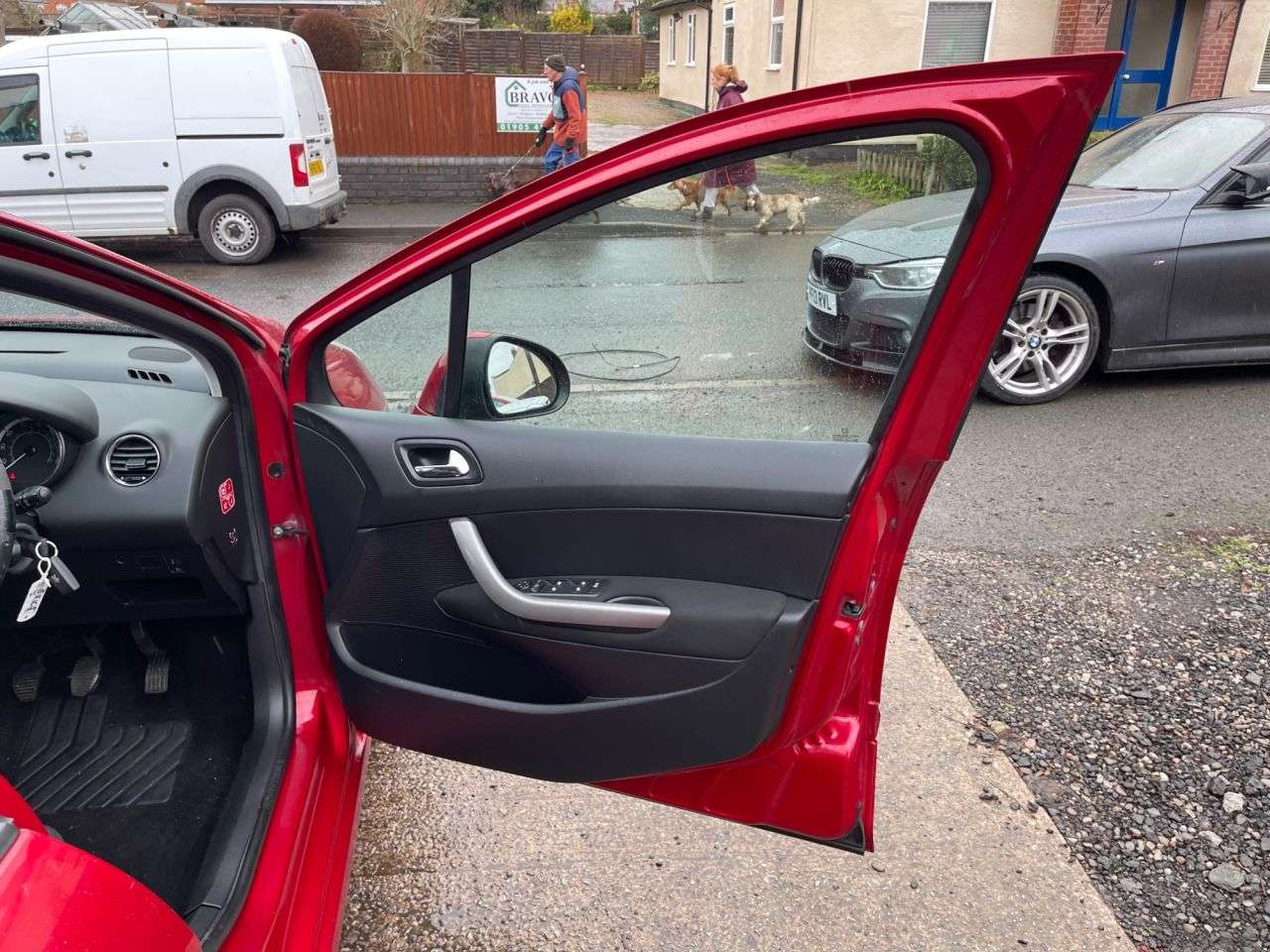 2013 PEUGEOT 308 2013 PEUGEOT 308