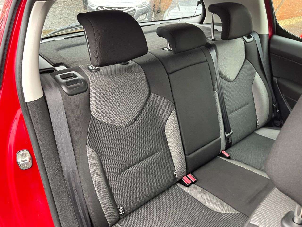 2013 PEUGEOT 308 2013 PEUGEOT 308