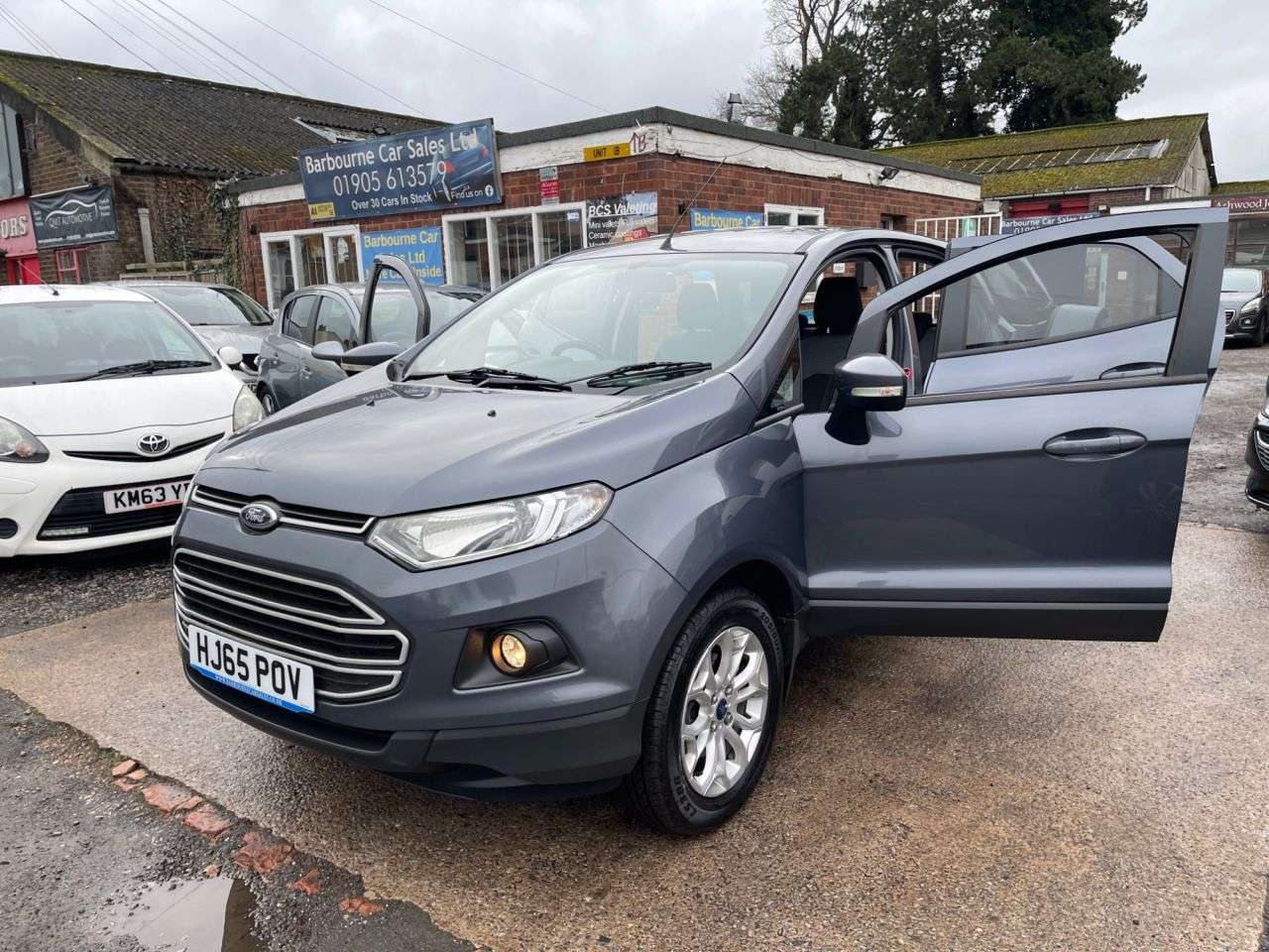A 2015 FORD ECOSPORT 1.5 TDCi Zetec SUV 5dr Diesel Manual 2WD Euro 6 (95 ps) A 2015 FORD ECOSPORT 1.5 TDCi Zetec SUV 5dr Diesel Manual 2WD Euro 6 (95 ps)