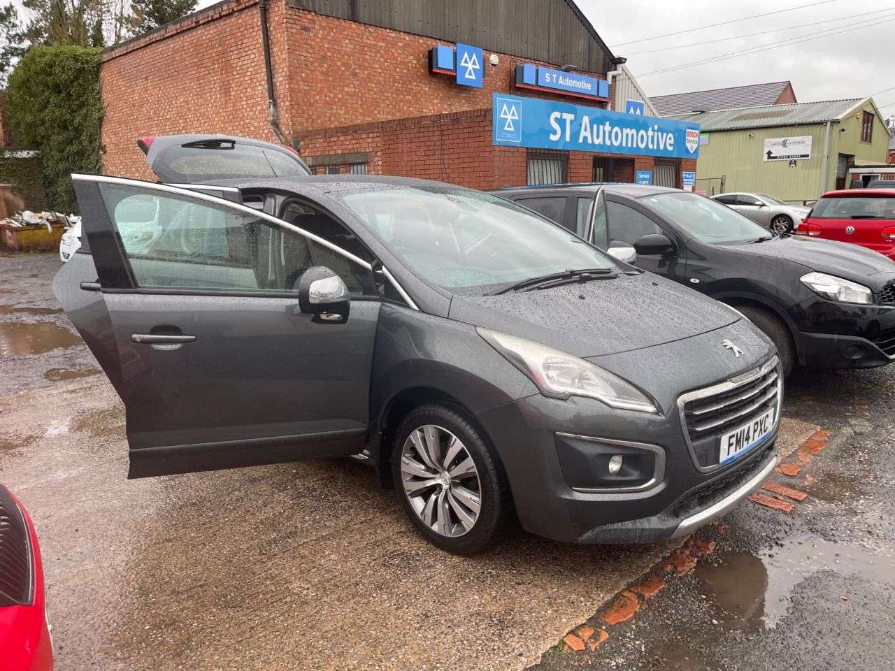 2014 PEUGEOT 3008 2014 PEUGEOT 3008