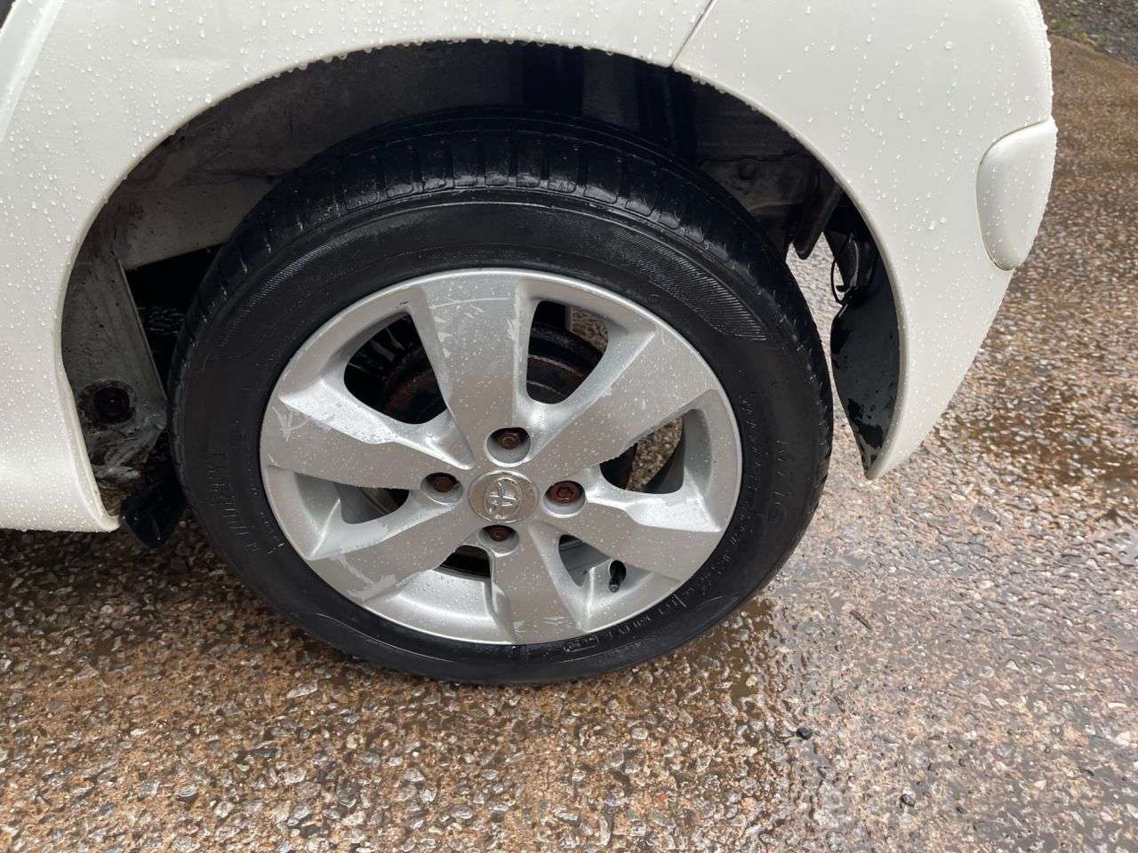 2013 TOYOTA AYGO 2013 TOYOTA AYGO