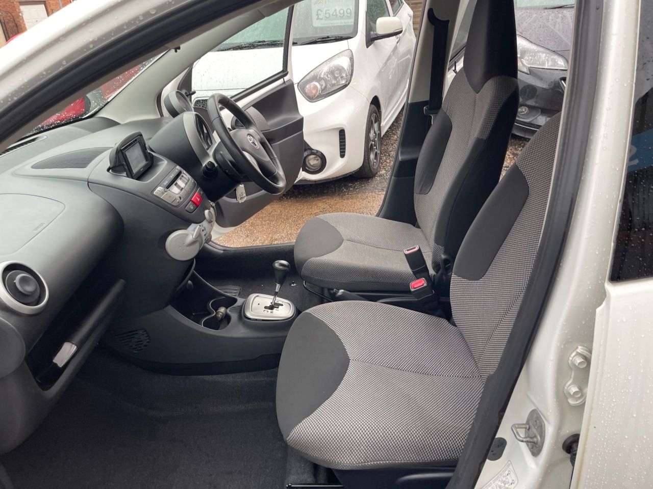 2013 TOYOTA AYGO 2013 TOYOTA AYGO