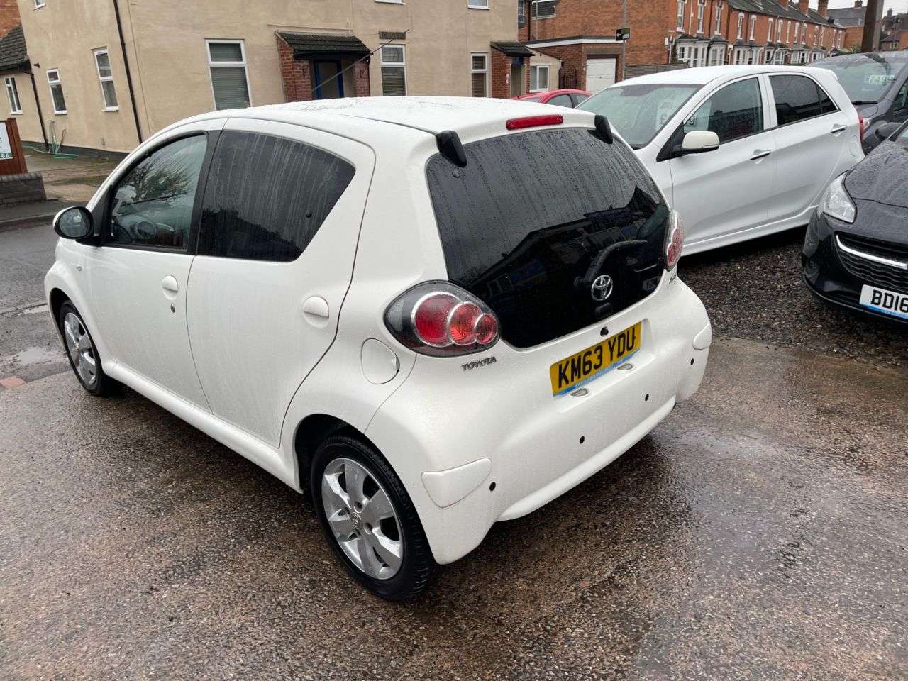 2013 TOYOTA AYGO 2013 TOYOTA AYGO