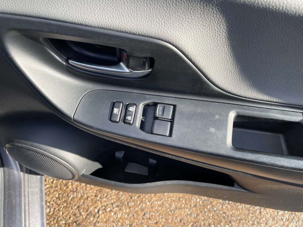 2015 TOYOTA YARIS 2015 TOYOTA YARIS