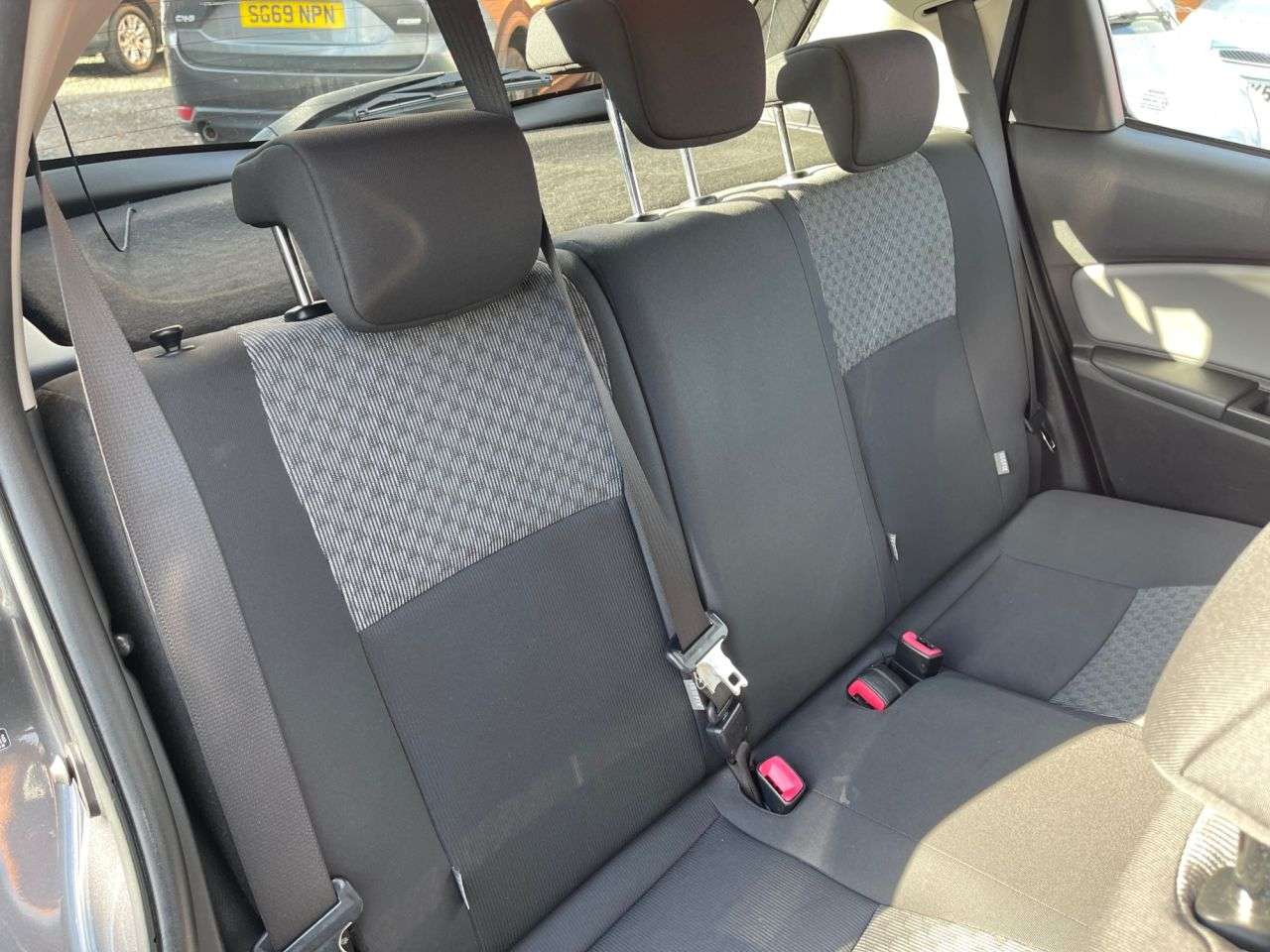 2015 TOYOTA YARIS 2015 TOYOTA YARIS