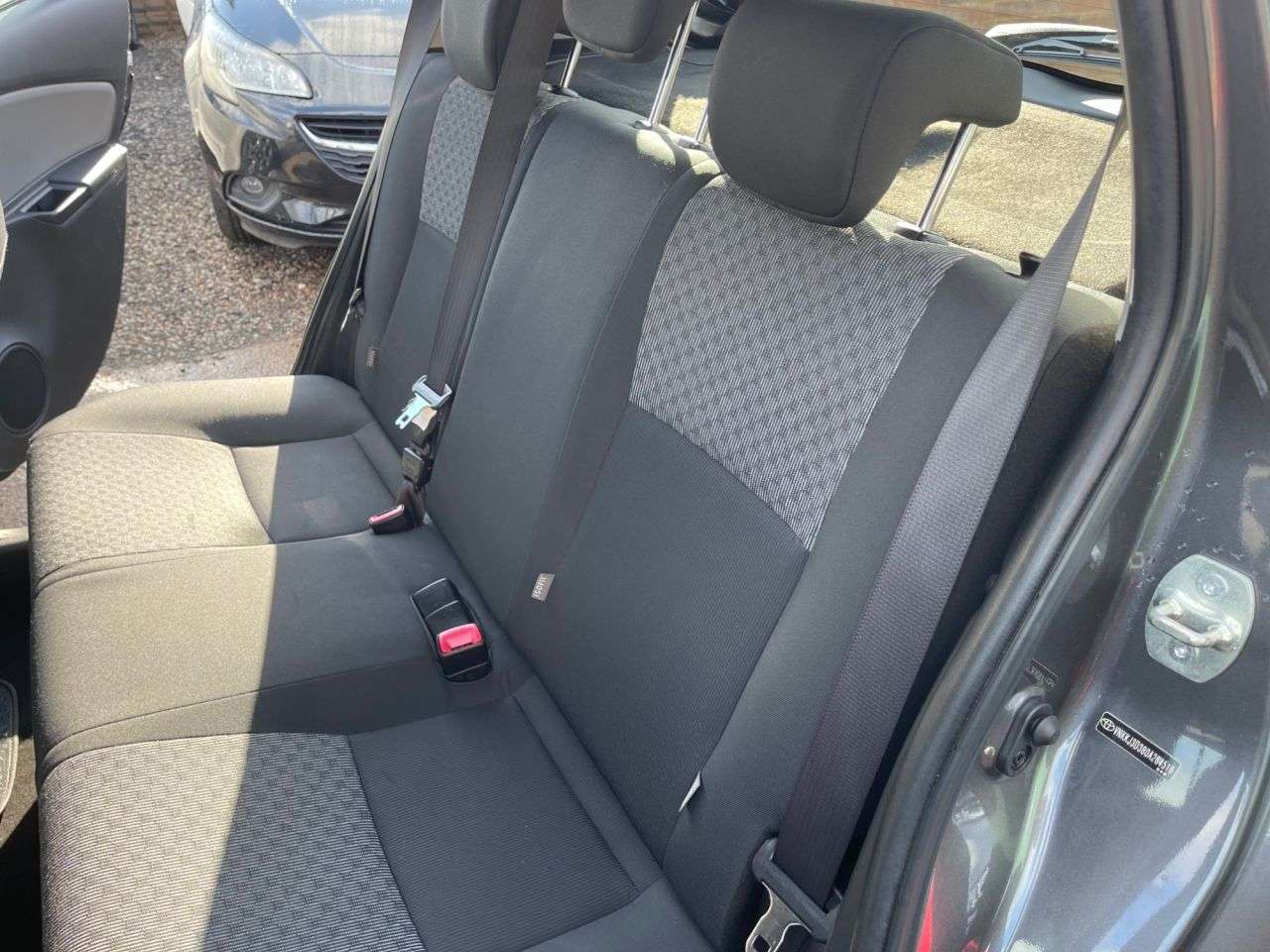 2015 TOYOTA YARIS 2015 TOYOTA YARIS