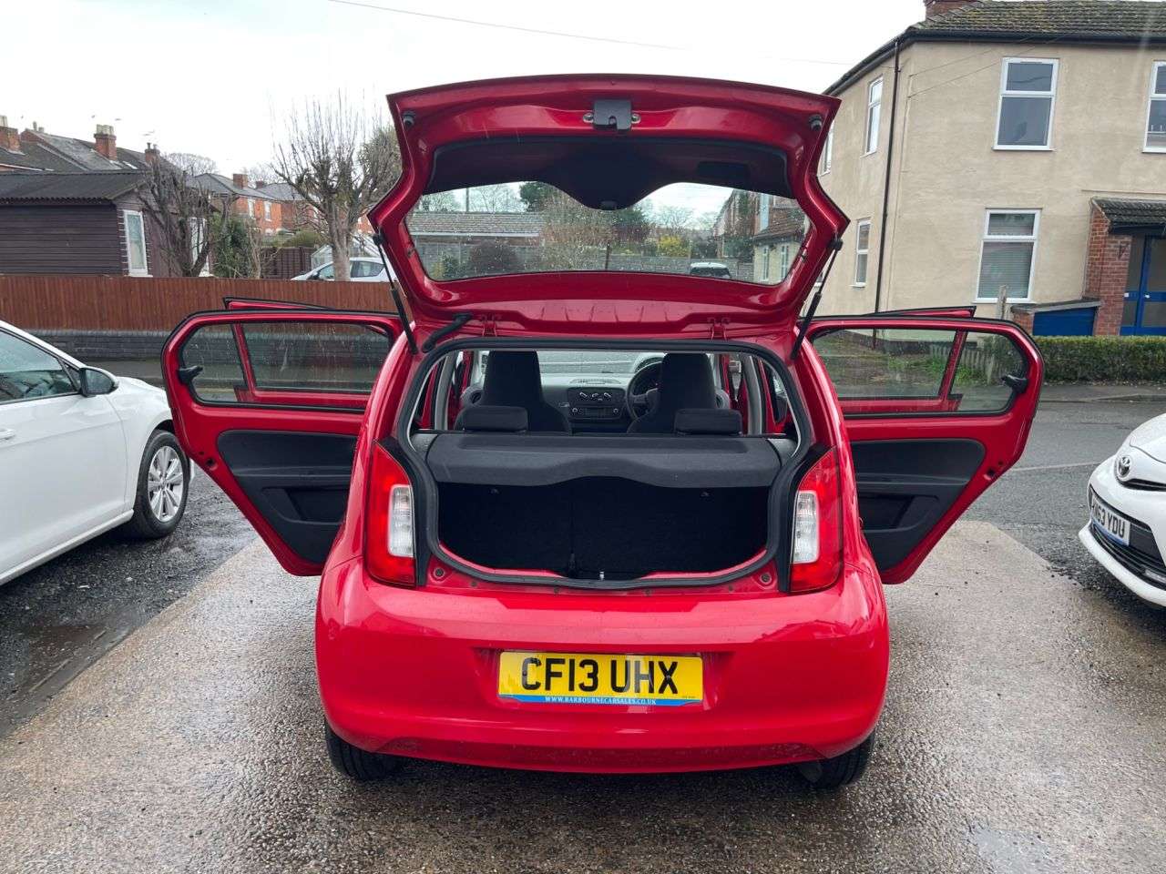 A 2013 SKODA CITIGO 1.0 MPI SE Hatchback 5dr Petrol Manual Euro 5 (60 ps) A 2013 SKODA CITIGO 1.0 MPI SE Hatchback 5dr Petrol Manual Euro 5 (60 ps)