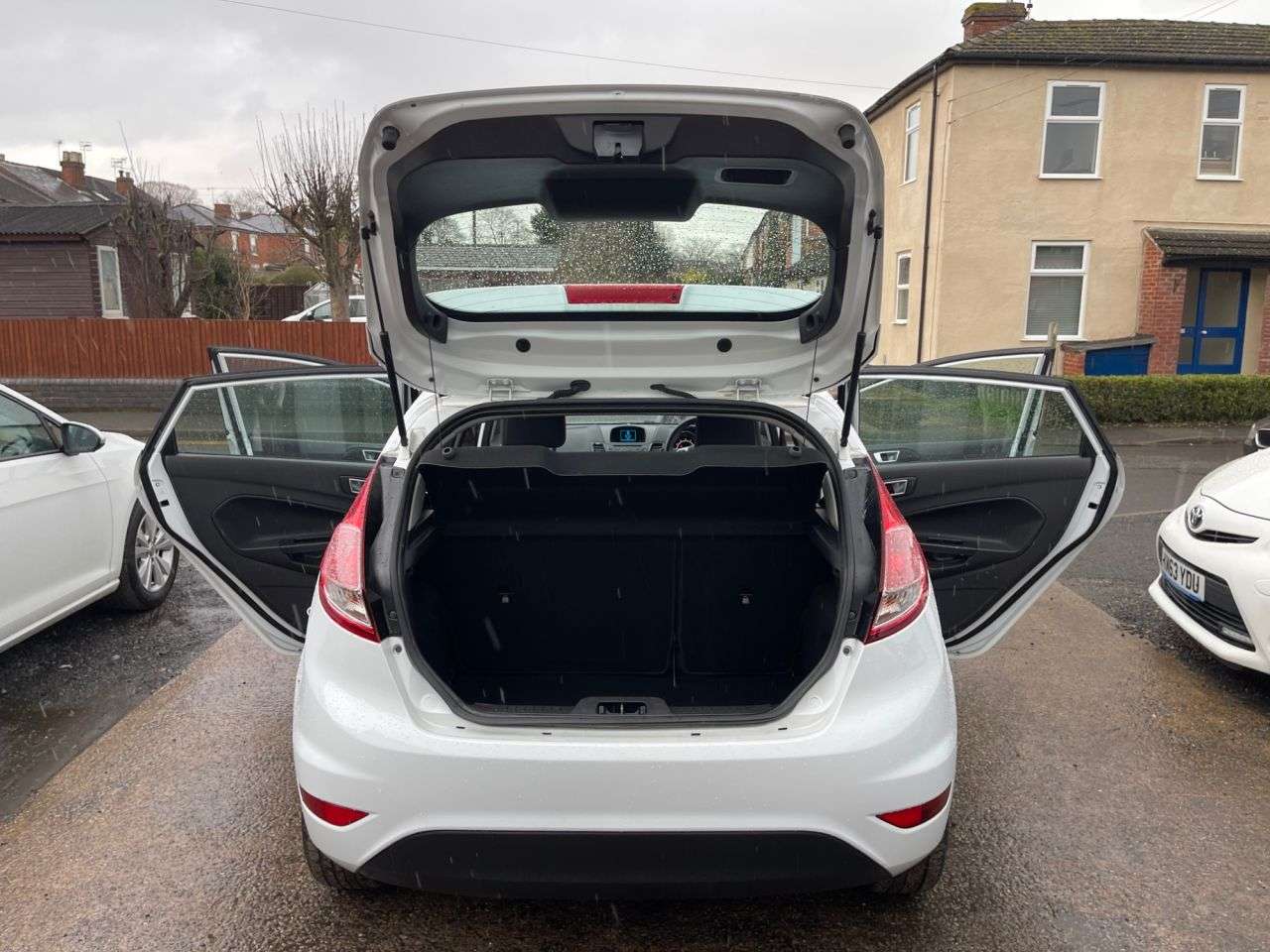 A 2014 FORD FIESTA 1.25 Zetec Hatchback 5dr Petrol Manual Euro 5 (82 ps) A 2014 FORD FIESTA 1.25 Zetec Hatchback 5dr Petrol Manual Euro 5 (82 ps)