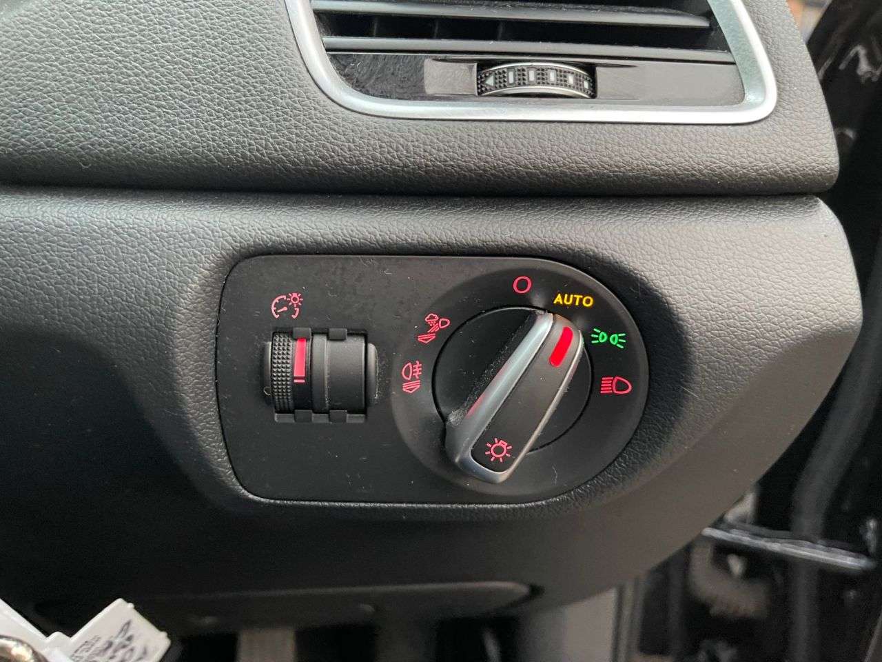 2017 AUDI Q3 2017 AUDI Q3