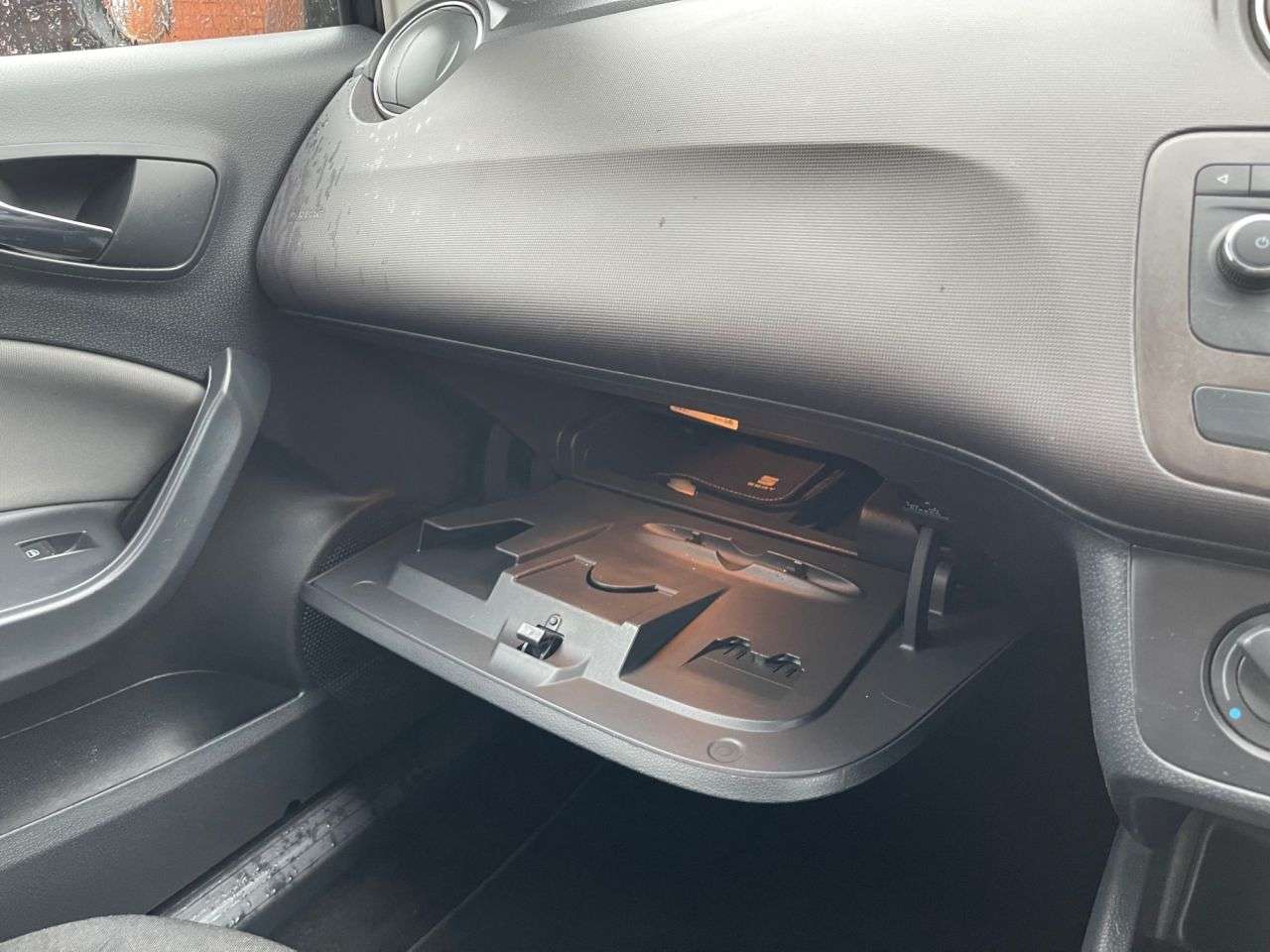 2013 SEAT IBIZA 2013 SEAT IBIZA