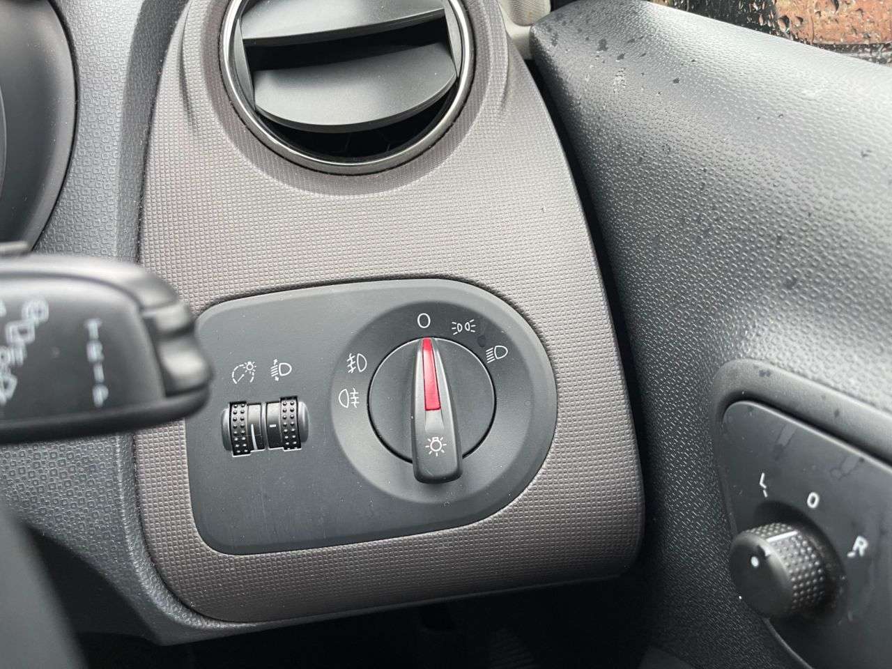 2013 SEAT IBIZA 2013 SEAT IBIZA