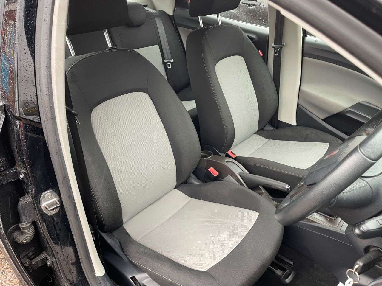 2013 SEAT IBIZA 2013 SEAT IBIZA