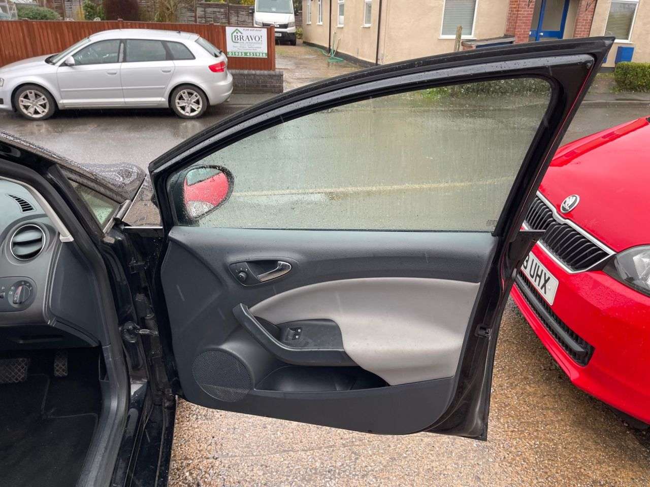 2013 SEAT IBIZA 2013 SEAT IBIZA