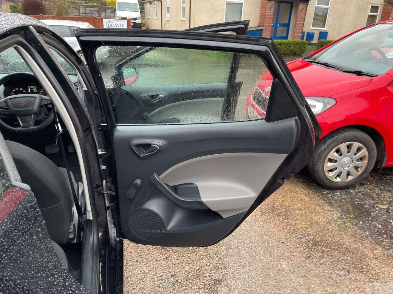 2013 SEAT IBIZA 2013 SEAT IBIZA