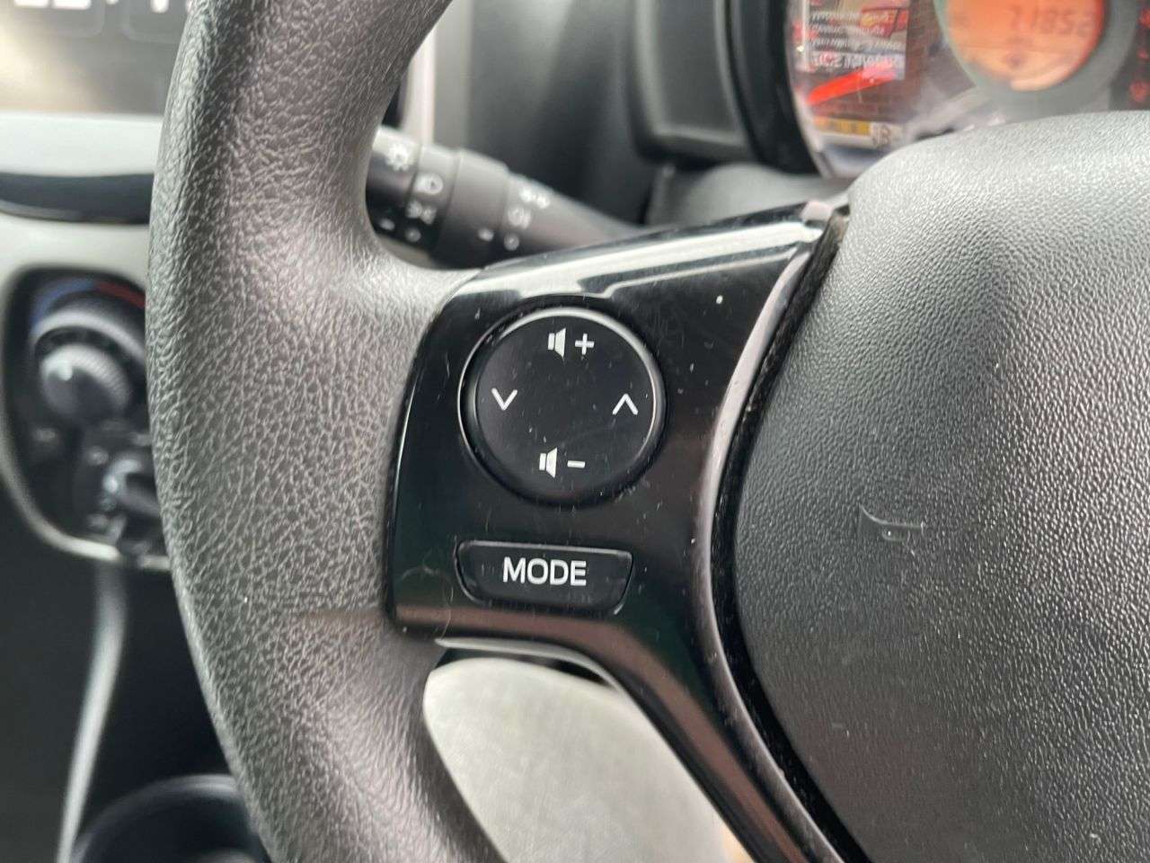 2016 PEUGEOT 108 2016 PEUGEOT 108