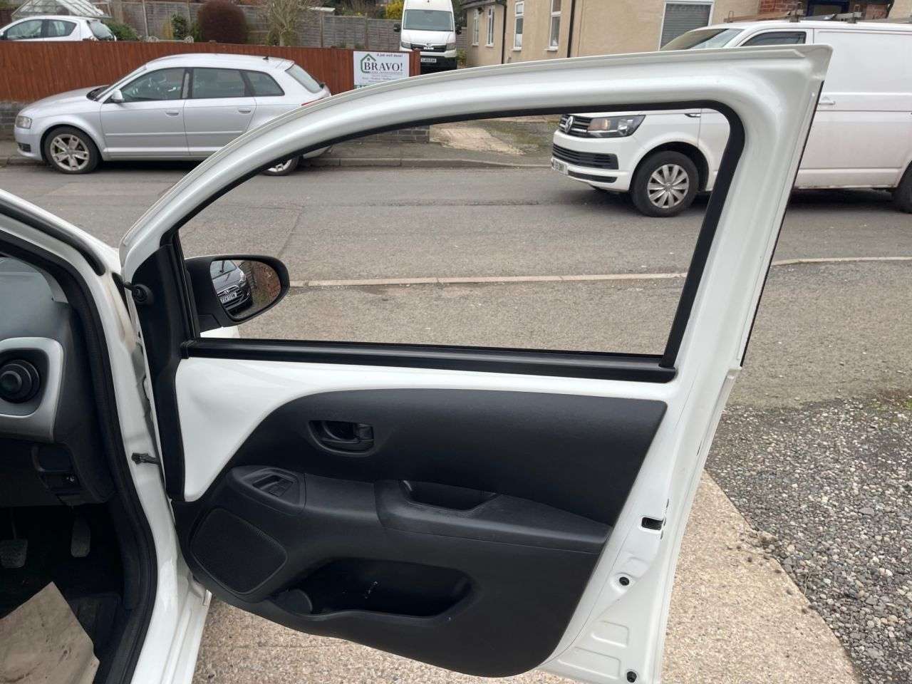 2016 PEUGEOT 108 2016 PEUGEOT 108