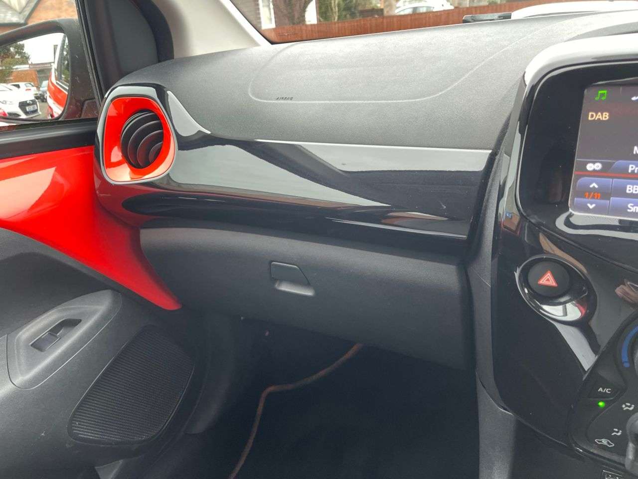 2014 TOYOTA AYGO 2014 TOYOTA AYGO