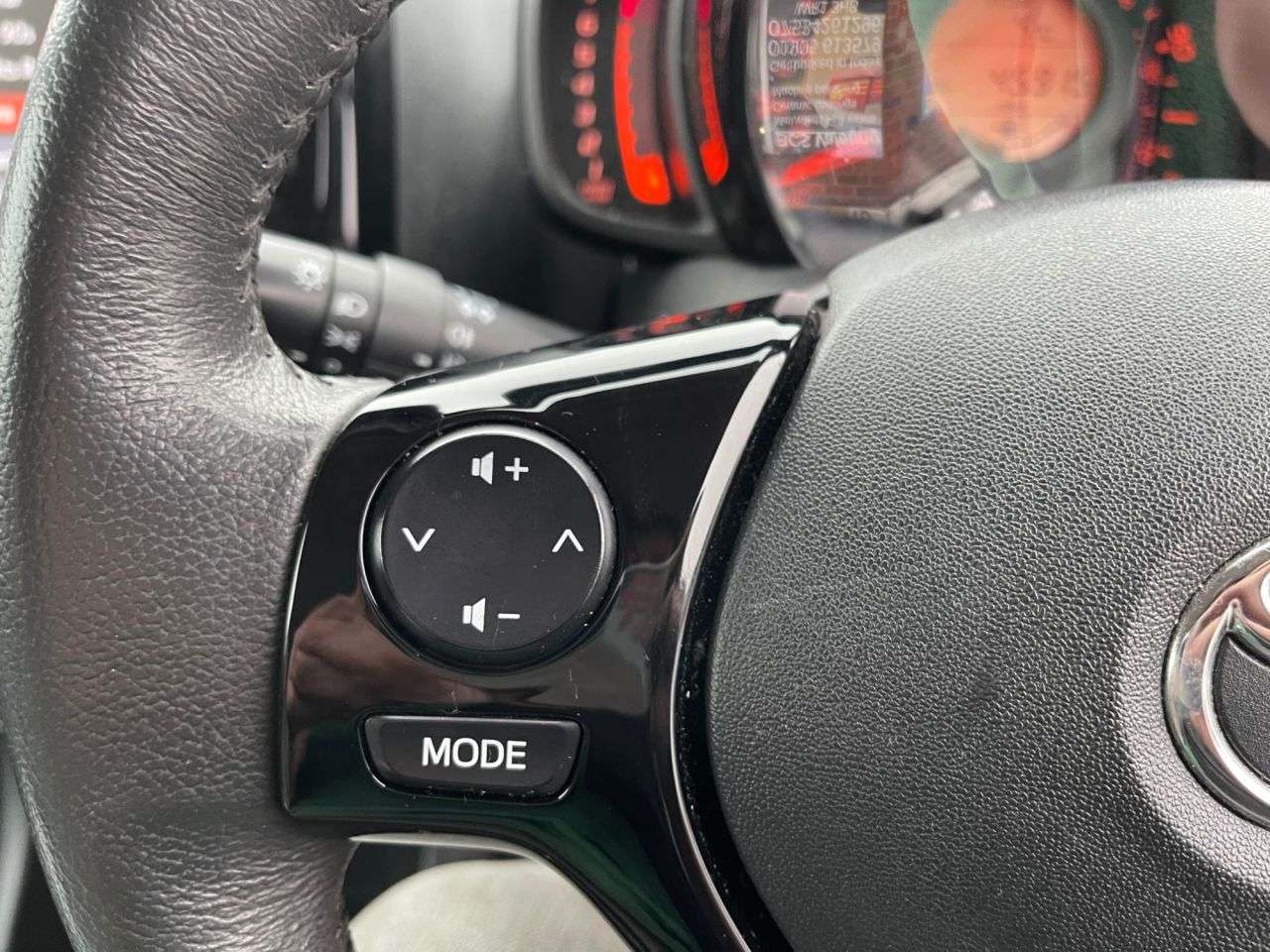 2014 TOYOTA AYGO 2014 TOYOTA AYGO