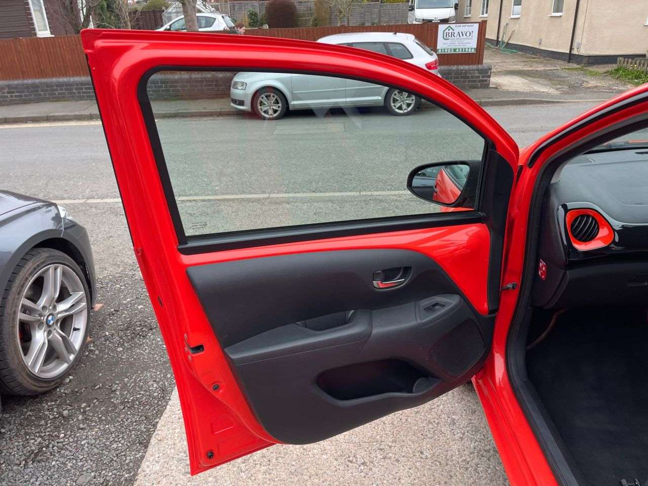 2014 TOYOTA AYGO 2014 TOYOTA AYGO