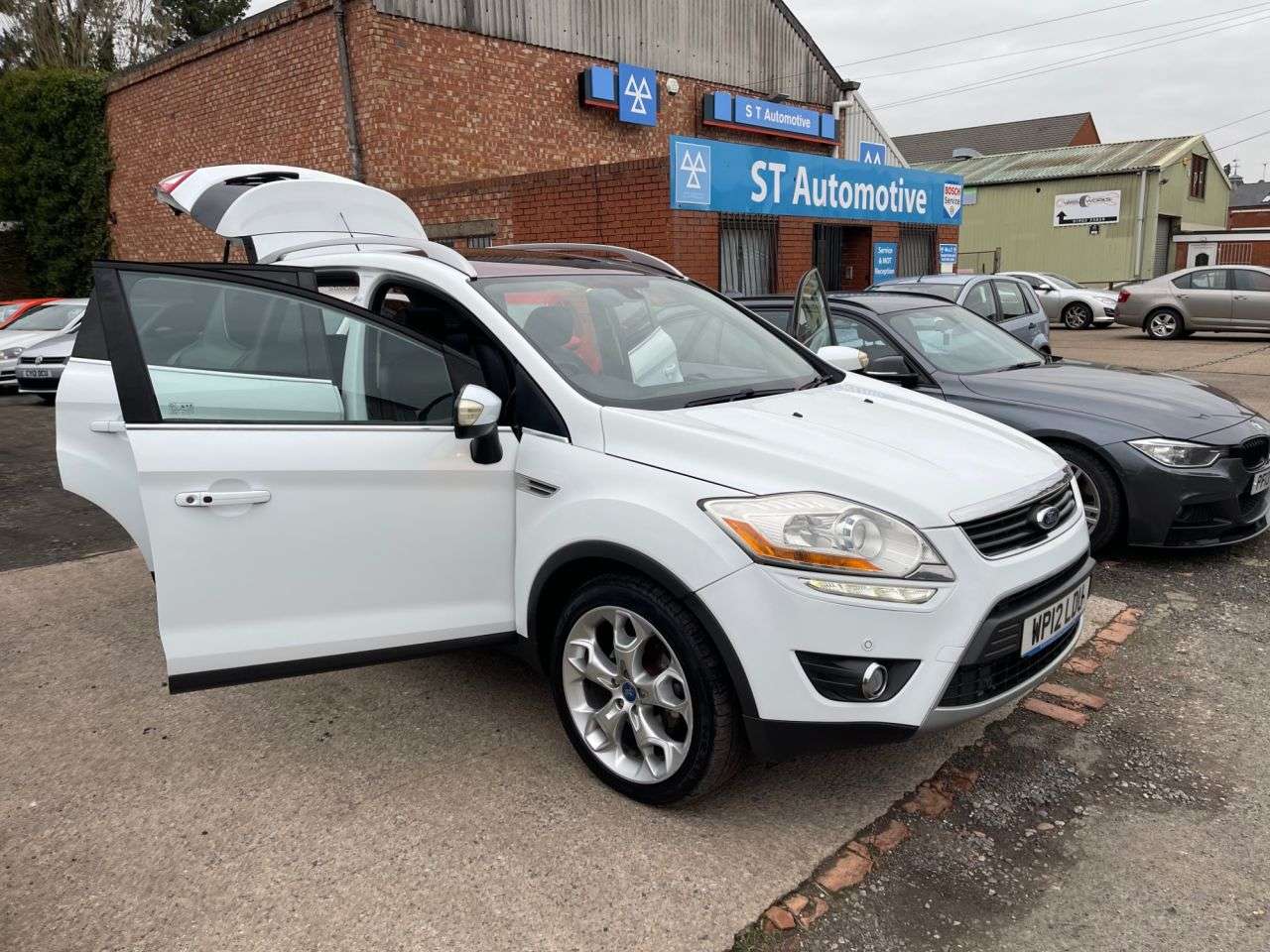 2012 FORD KUGA 2012 FORD KUGA