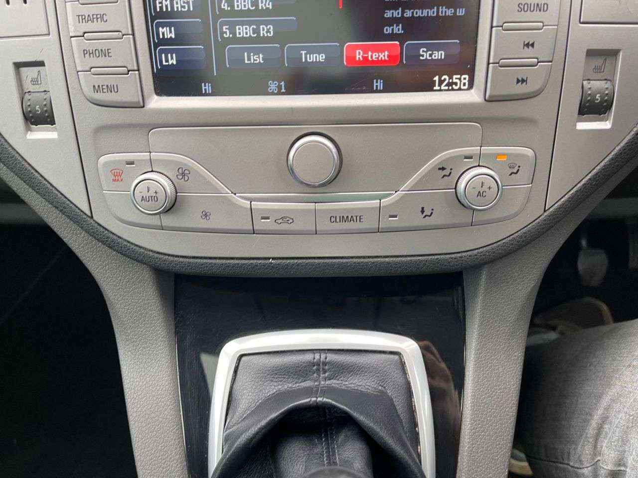 2012 FORD KUGA 2012 FORD KUGA