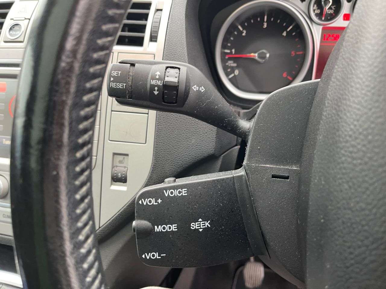 2012 FORD KUGA 2012 FORD KUGA