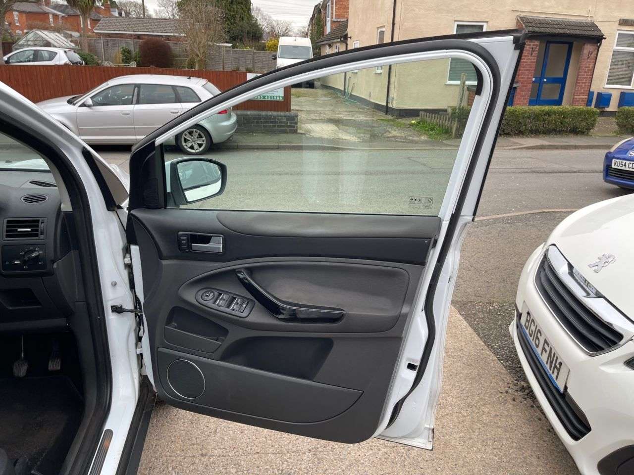 2012 FORD KUGA 2012 FORD KUGA