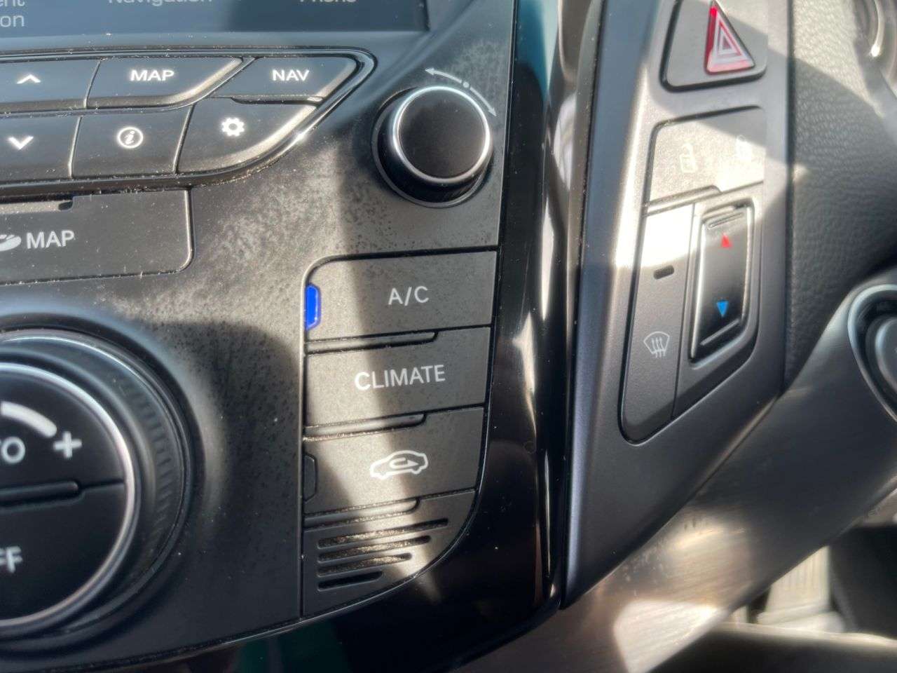 2016 HYUNDAI I40 2016 HYUNDAI I40