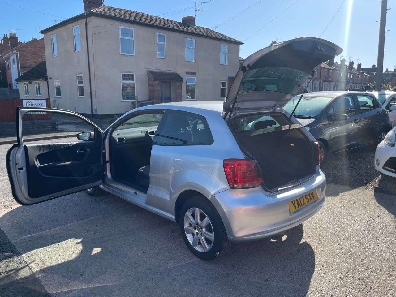 A 2012 VOLKSWAGEN POLO 1.2 TDI Match Hatchback 3dr Diesel Manual Euro 5 (75 ps) A 2012 VOLKSWAGEN POLO 1.2 TDI Match Hatchback 3dr Diesel Manual Euro 5 (75 ps)