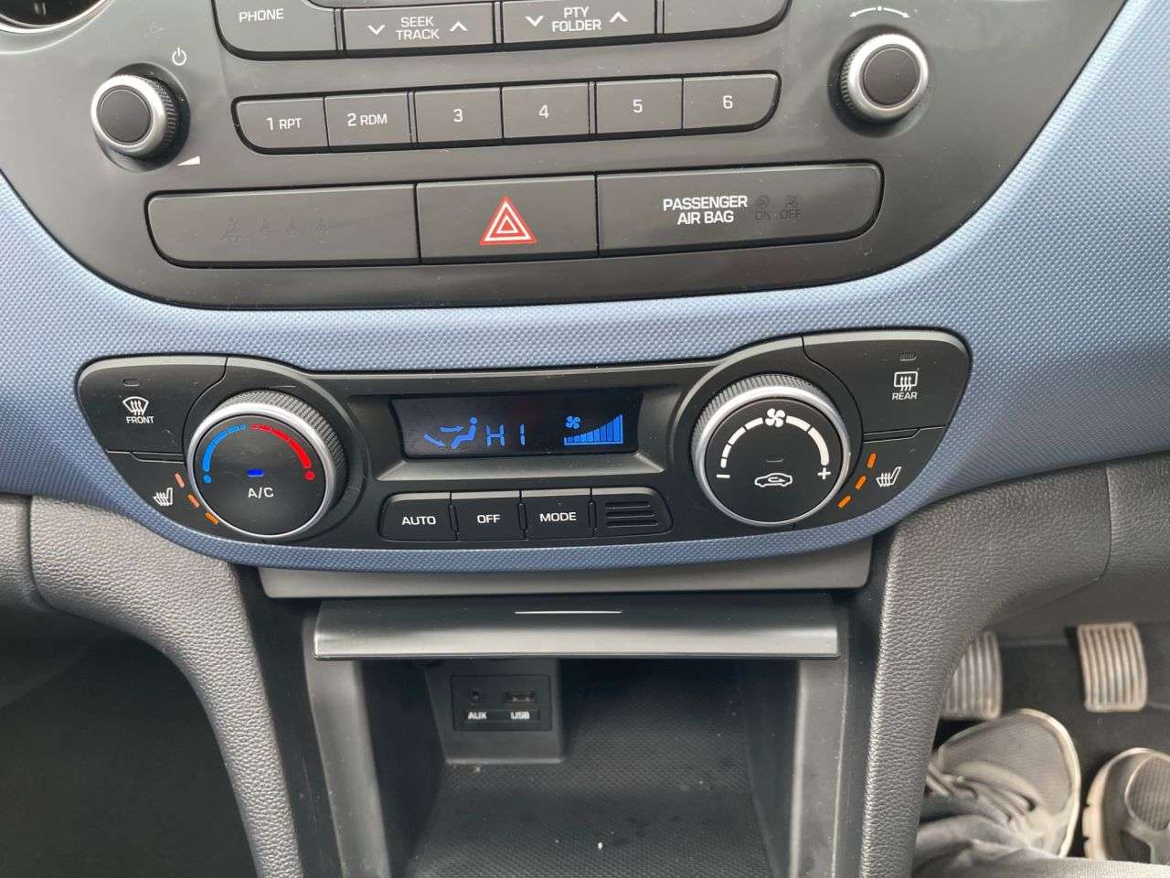2015 HYUNDAI I10 2015 HYUNDAI I10