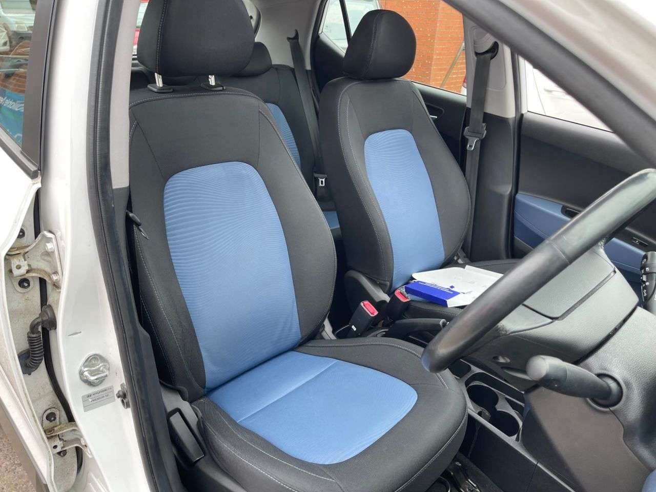 2015 HYUNDAI I10 2015 HYUNDAI I10