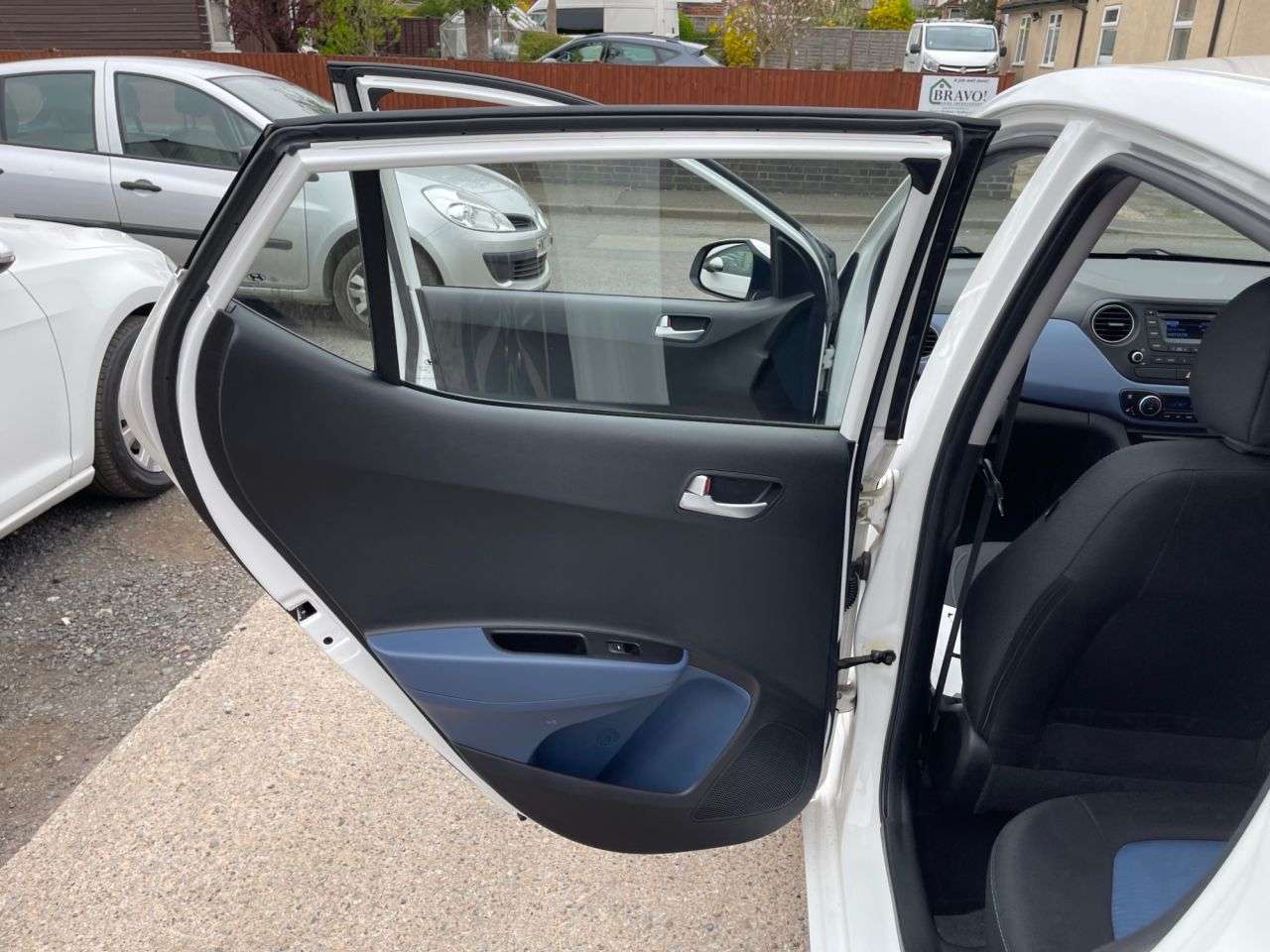 2015 HYUNDAI I10 2015 HYUNDAI I10