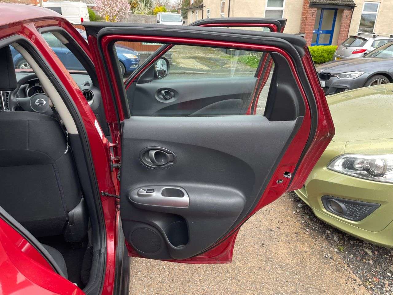 2011 NISSAN JUKE 2011 NISSAN JUKE