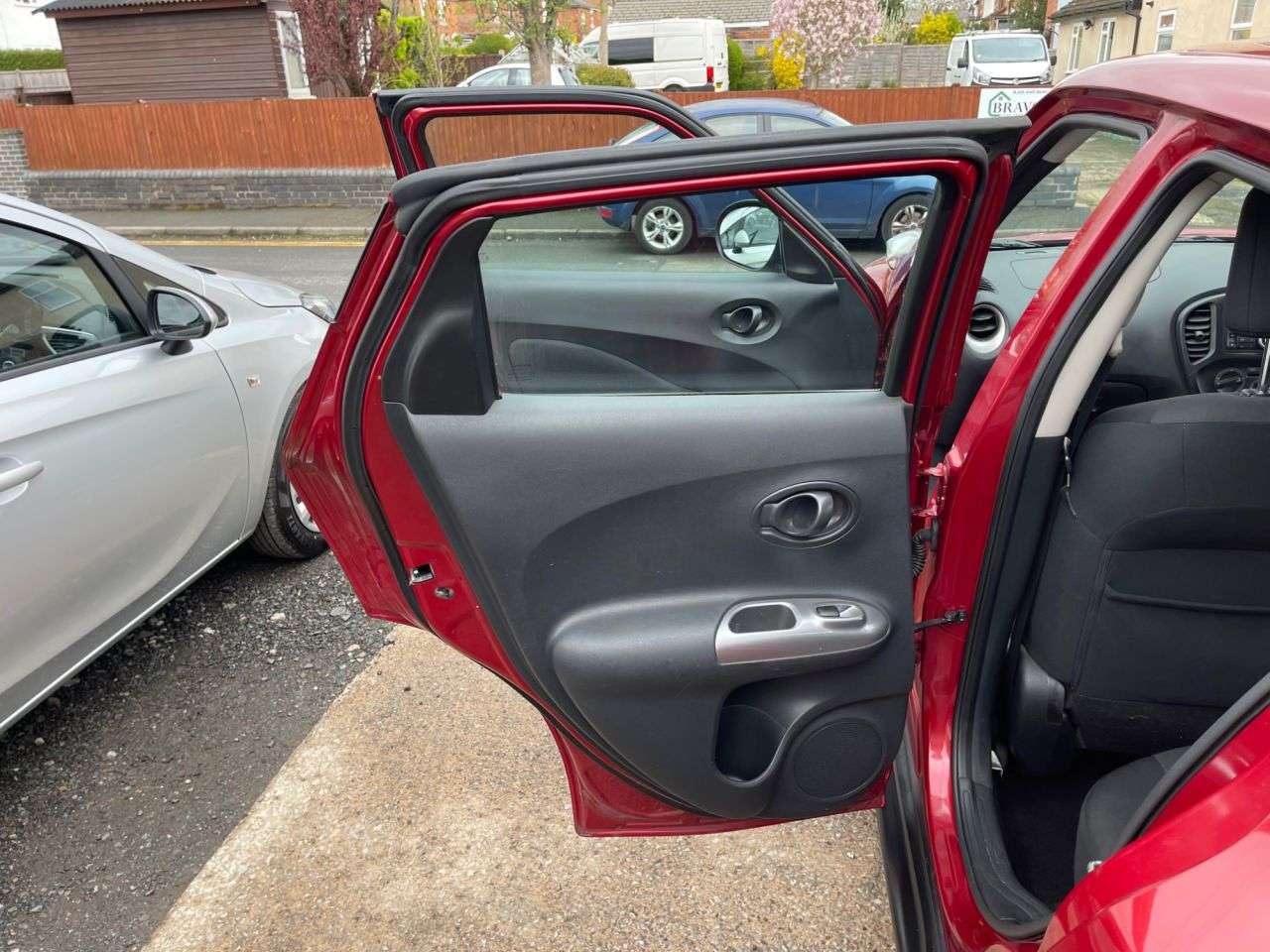 2011 NISSAN JUKE 2011 NISSAN JUKE