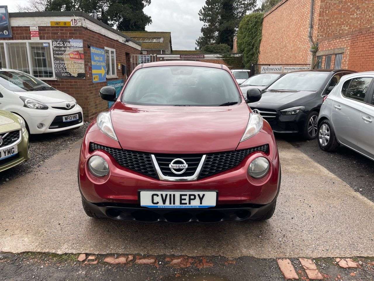 2011 NISSAN JUKE 2011 NISSAN JUKE