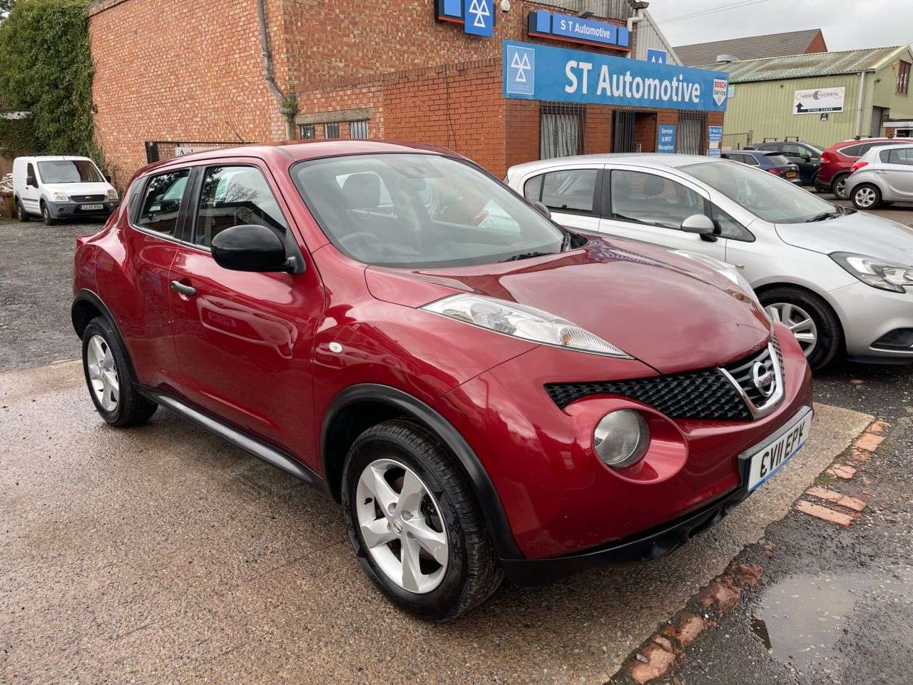 2011 NISSAN JUKE 2011 NISSAN JUKE