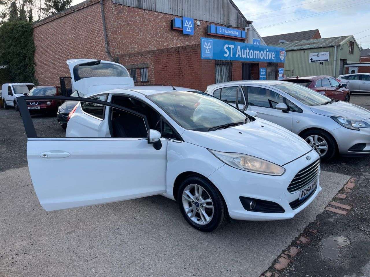 2014 FORD FIESTA 2014 FORD FIESTA