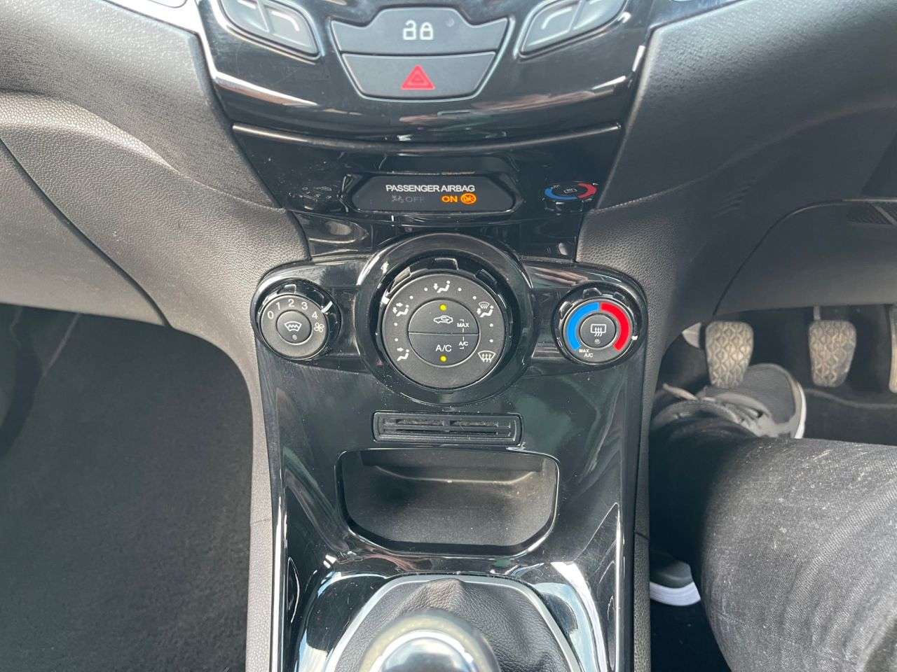 2014 FORD FIESTA 2014 FORD FIESTA