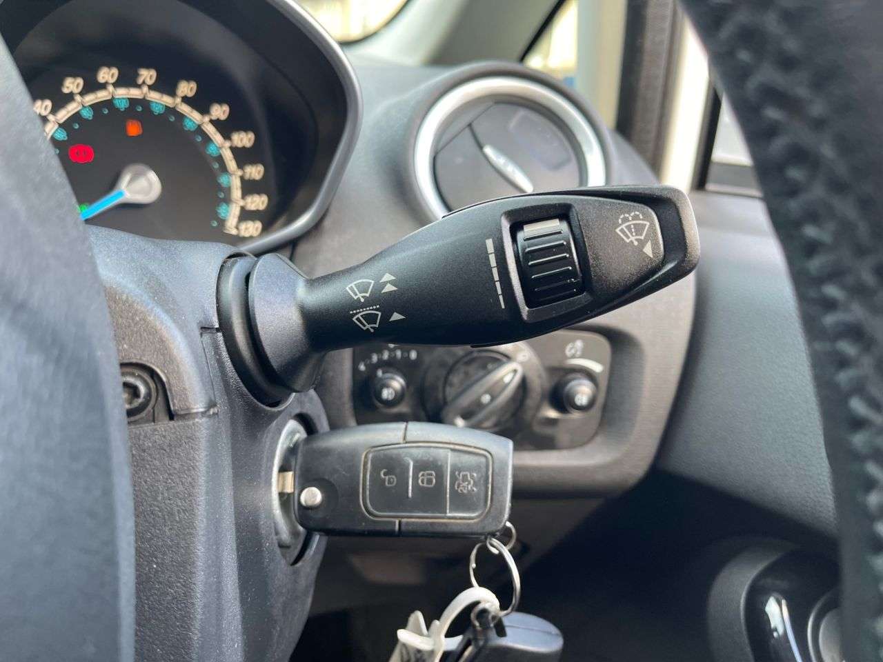 2014 FORD FIESTA 2014 FORD FIESTA
